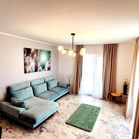 Luxury Promenada Apartment - Frontal Beachfront Mamaia Nord Năvodari Exterior foto